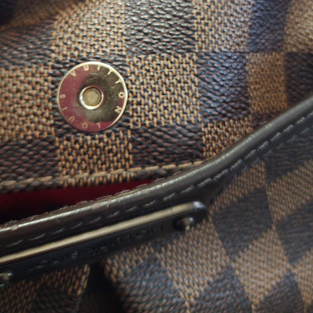 Louis Vuitton Bloomsbury Pm Crossbody Bag - Picture 13 of 17